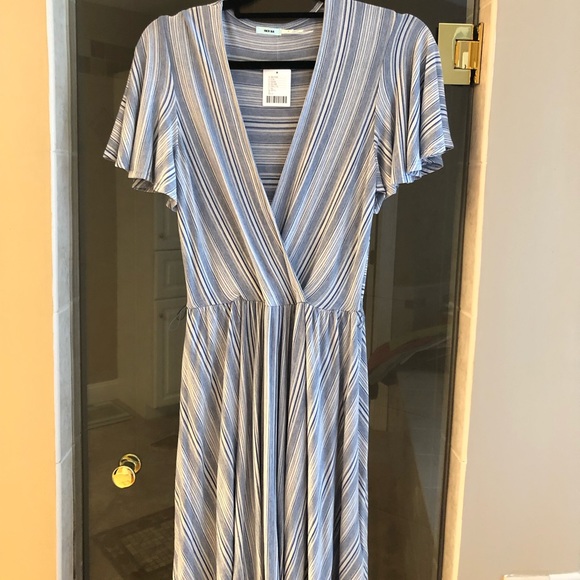 Urban Outfitters Dress - Picture 3 of 5